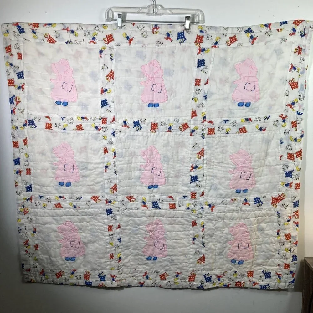 Vintage Handmade Embroidered Baby Quilt Sun Bonnet Sue Boy Flying Kite 41 x‎ 46